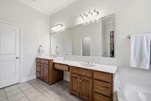 710 Knott Ct, Euless, TX 76039 - Photo 17
