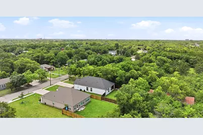 1206 Speedway Street, Greenville, TX 75401 - Photo 33