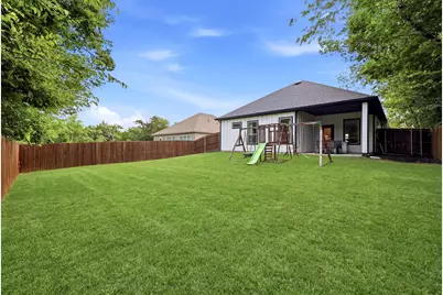 1206 Speedway Street, Greenville, TX 75401 - Photo 29