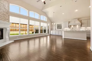 344 Birchwood Wy, Irving, TX 75063 - Photo 5