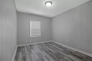 1009 Oak St, Bonham, TX 75418 - Photo 9