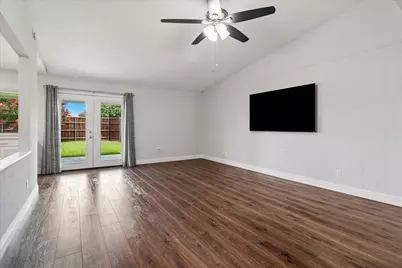 4900 Avery Circle, The Colony, TX 75056 - Photo 5