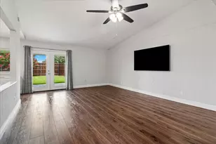 4900 Avery Cir, The Colony, TX 75056 - Photo 5