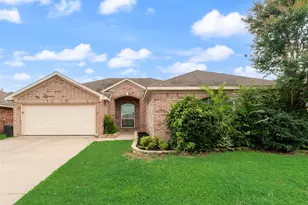 1913 Wahoo Dr, Mansfield, TX 76063 - Photo 1
