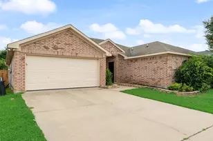 1913 Wahoo Dr, Mansfield, TX 76063 - Photo 3