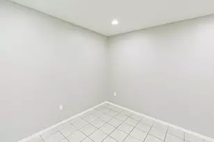 889 Dublin Dr, Richardson, TX 75080 - Photo 7