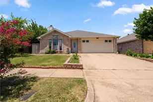 3129 Bahar Dr, Arlington, TX 76010 - Photo 1