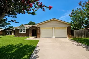 6209 Gayle Dr, North Richland Hills, TX 76180 - Photo 1