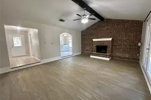 6209 Gayle Dr, North Richland Hills, TX 76180 - Photo 13