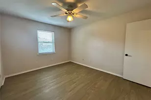 6209 Gayle Dr, North Richland Hills, TX 76180 - Photo 25