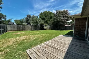 6209 Gayle Dr, North Richland Hills, TX 76180 - Photo 35
