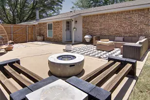 5100 Hawkins Cemetery Rd, Arlington, TX 76017 - Photo 25