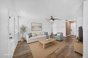 2461 Lisa St, Grand Prairie, TX 75051 - Photo 5