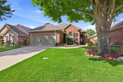 8813 Edinburgh Lane, Rowlett, TX 75089 - Photo 1
