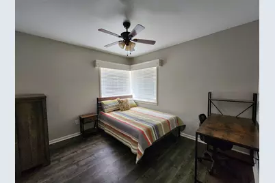 718 College, Stephenville, TX 76401 - Photo 9