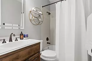 417 Mordred Ln, Lewisville, TX 75056 - Photo 31