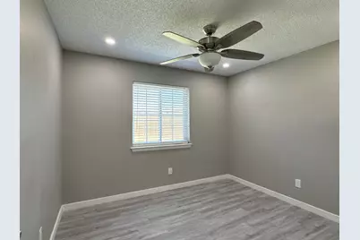 4105 Wheelwright Drive, Garland, TX 75044 - Photo 5