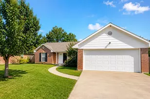 403 Mulberry St, Leonard, TX 75452 - Photo 1