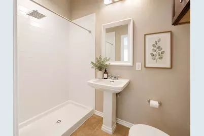 719 E 6th Street, Bonham, TX 75418 - Photo 7