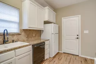 719 Harness Trail, Granbury, TX 76049 - Photo 11