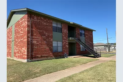 1714 Short Street #D, Cleburne, TX 76033 - Photo 1