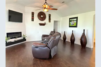18270 County Road 4160, Frost, TX 76641 - Photo 11