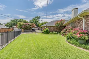 2520 Pecan Grove Ct, Irving, TX 75060 - Photo 5