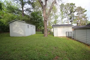1415 W Crawford St, Denison, TX 75020 - Photo 31