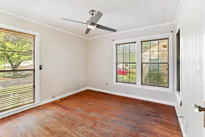 2106 Cleveland Street, Paris, TX 75460 - Photo 11