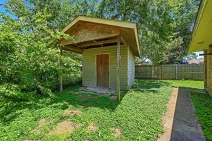 2506 Glen Ct, Irving, TX 75062 - Photo 21