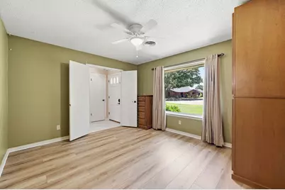 2506 Glen Court, Irving, TX 75062 - Photo 11