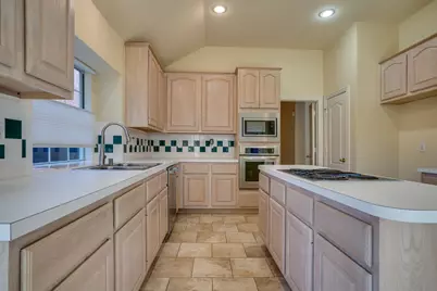 2724 Lakehollow Lane, Flower Mound, TX 75028 - Photo 11