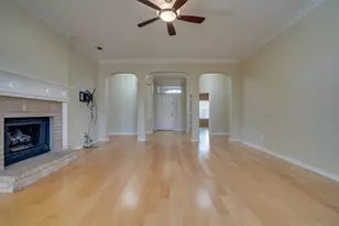 2724 Lakehollow Ln, Flower Mound, TX 75028 - Photo 5