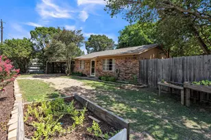 190 Crowfoot Ln, Whitney, TX 76692 - Photo 3