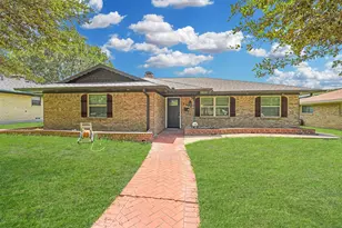 5429 Enderly Pl, Dallas, TX 75227 - Photo 1