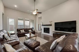 12444 Murray Ln, Frisco, TX 75035 - Photo 7