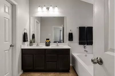 3000 Skinner Drive, Waco, TX 76655 - Photo 9