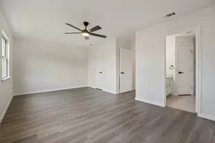 2100 Misty Meadow Ct, Carrollton, TX 75006 - Photo 15