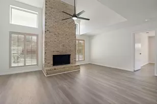 2100 Misty Meadow Ct, Carrollton, TX 75006 - Photo 5