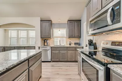102 Cimmaron Court, Alvarado, TX 76009 - Photo 9