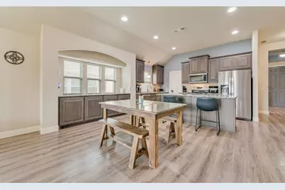 102 Cimmaron Court, Alvarado, TX 76009 - Photo 5