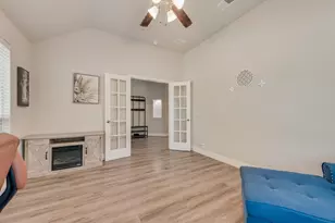 102 Cimmaron Ct, Alvarado, TX 76009 - Photo 11