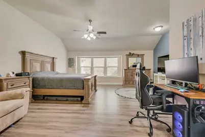 102 Cimmaron Court, Alvarado, TX 76009 - Photo 11