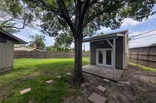 2703 Runningbrook Ln, Dallas, TX 75228 - Photo 23