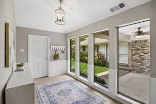 7010 Claybrook Dr, Dallas, TX 75231 - Photo 27