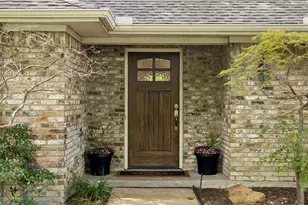 7010 Claybrook Dr, Dallas, TX 75231 - Photo 29