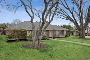 7010 Claybrook Dr, Dallas, TX 75231 - Photo 31