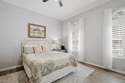 8221 Thornhill Drive, North Richland Hills, TX 76182 - Photo 25