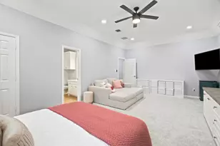 8221 Thornhill Dr, North Richland Hills, TX 76182 - Photo 31