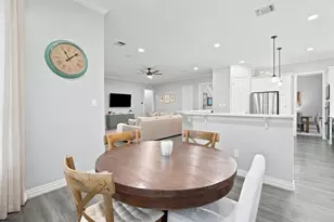 8221 Thornhill Dr, North Richland Hills, TX 76182 - Photo 11